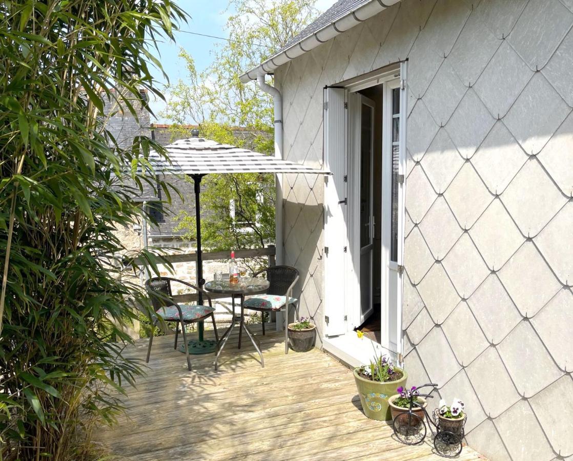 Maison Collinee Rostrenen Luaran gambar